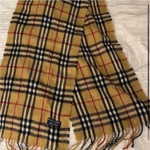Burberry Lambswool Scaf